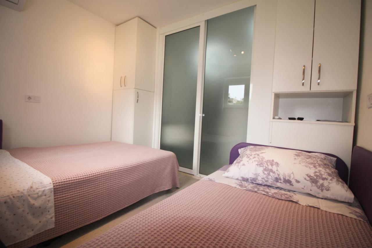 Studio Apartman Ana Спліт Екстер'єр фото